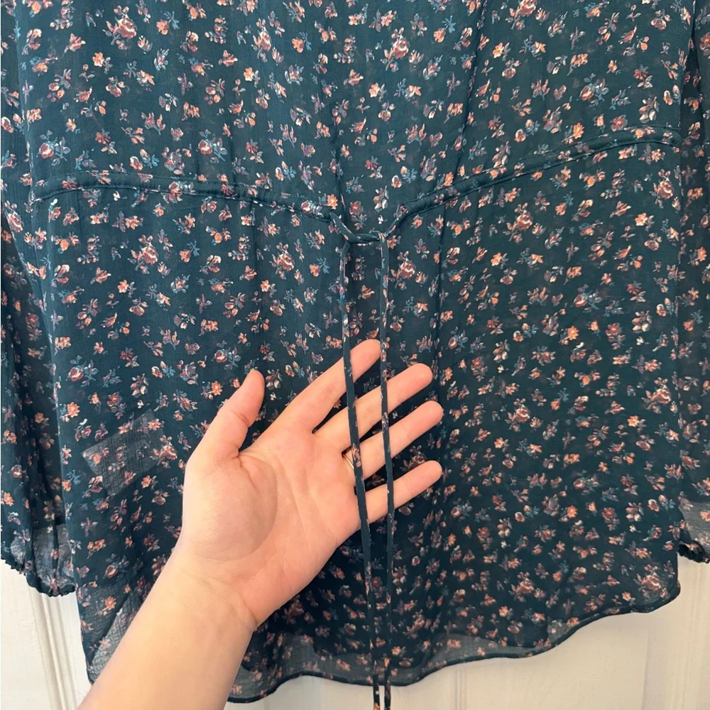 Floral Button-Up Blouse - Kimchi Blue - Picture 6 of 6